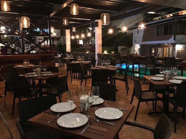 Hotel Puesta Del Sol فالي دي برافو المظهر الخارجي الصورة